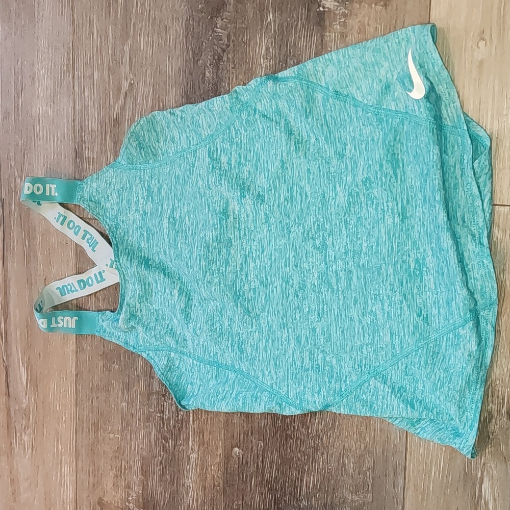 Womens Nike shirt